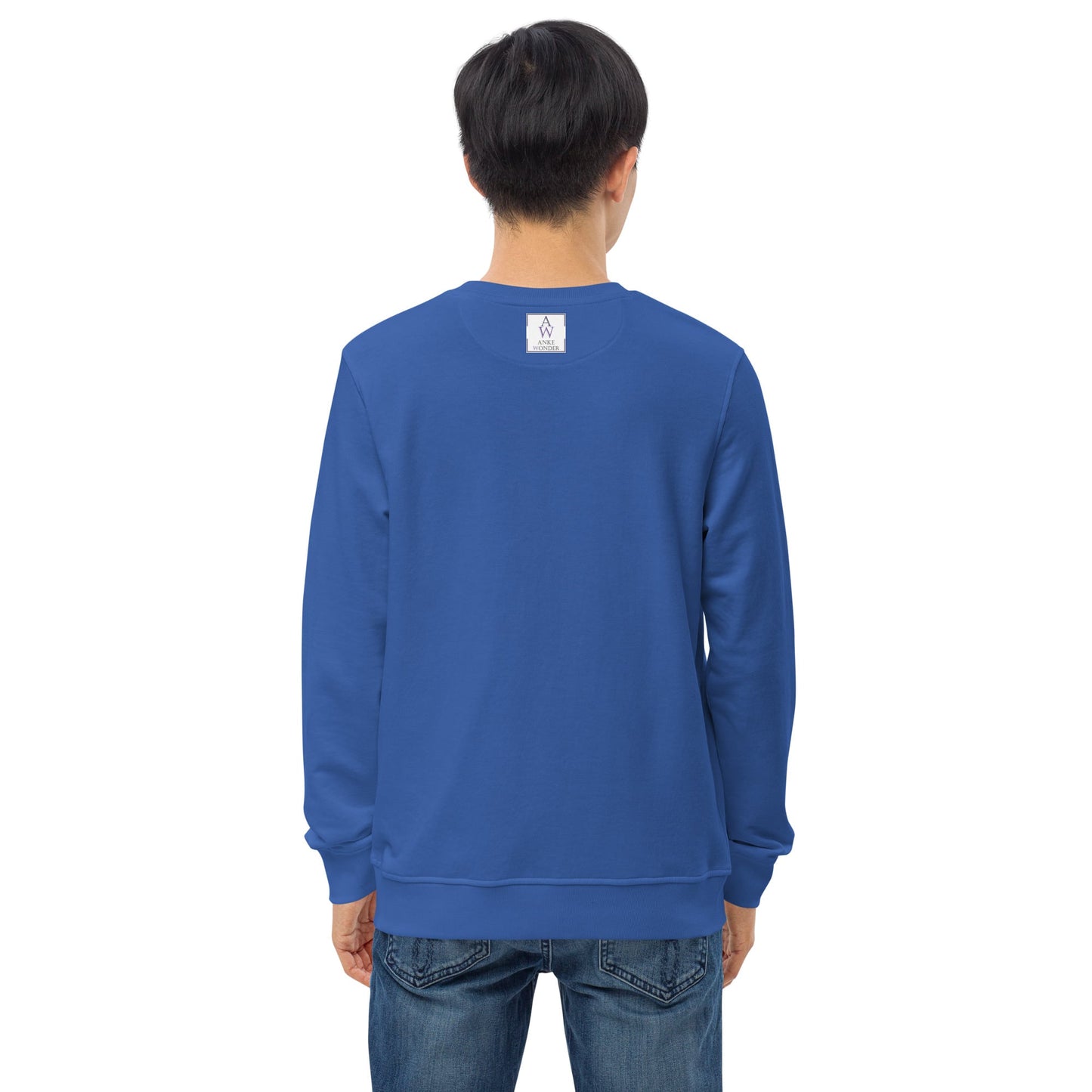 Backview of the blue mens sweatshirt, highlighting the comfortable cut, sustainable materials and Anke Wonder logo.