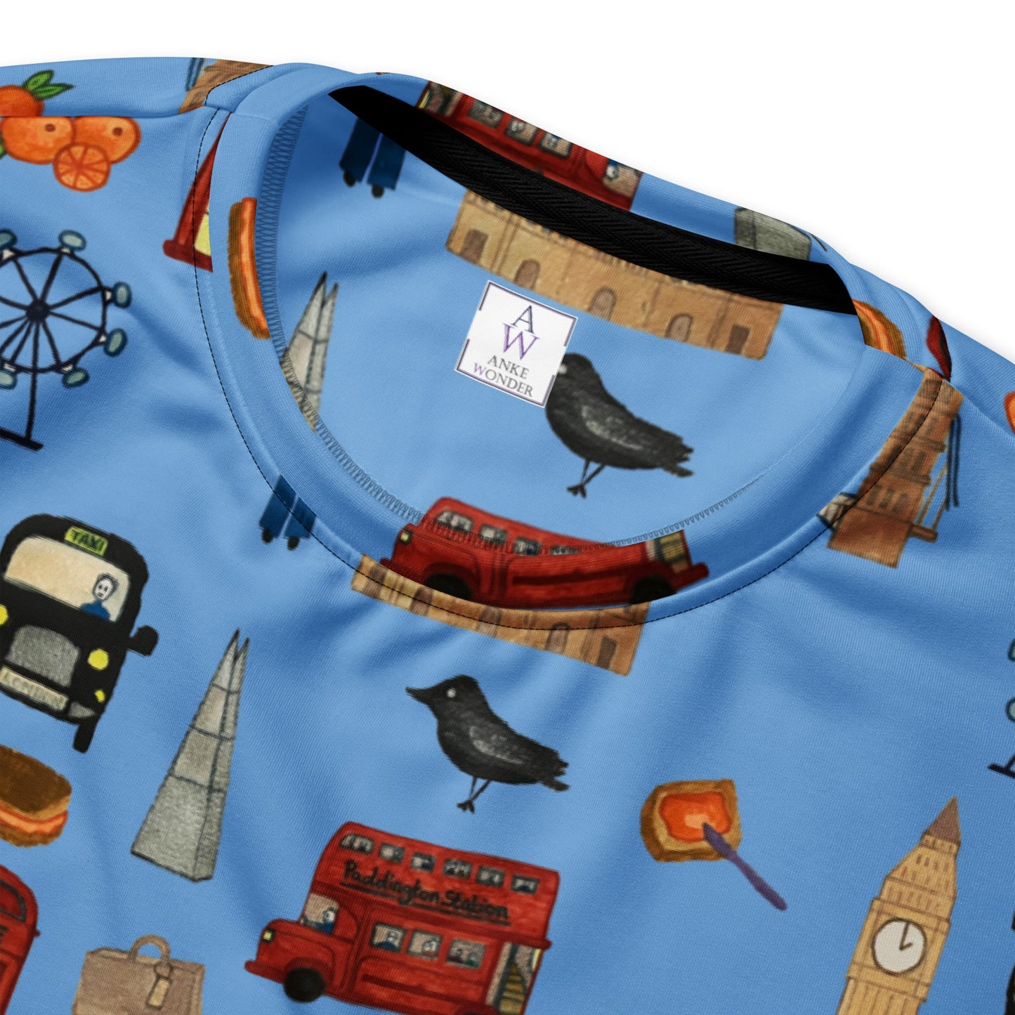 Close-up of the inside label of the sweatshirt, showing the Anke Wonder branding. The stitching is precise, ensuring quality and durability.