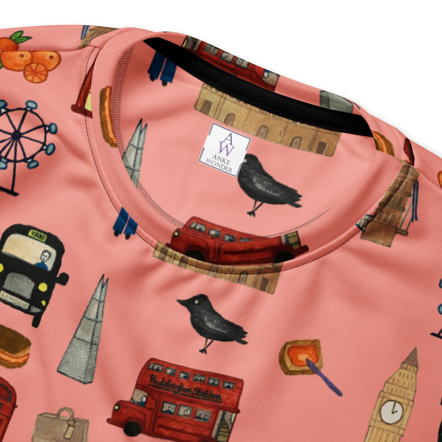 Close-up of the inside label of the sweatshirt, showing the Anke Wonder Designer label. The stitching is neat, ensuring durability and comfort.