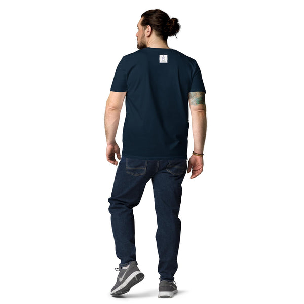 Back view of navy blue organic cotton men's T-shirt featuring a close-up of the Anke Wonder logo.