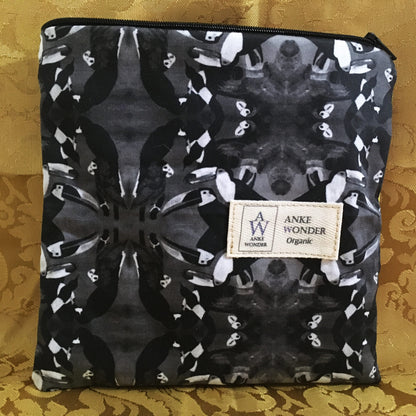 Two-Sided Organic Cotton Art Pouch – Exclusive Two-Sided Bird Print