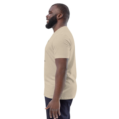 Side view of man wearing desert dust “Father to Bee” t-shirt, showcasing fit and sleeve length.