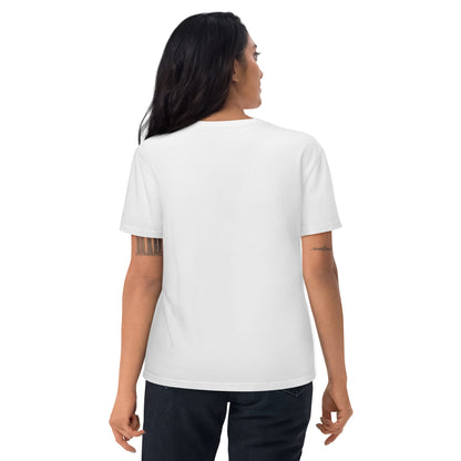 Person wearing a white t-shirt with no graphics and text on the back