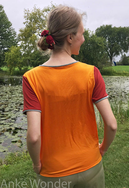 Women´s Short-Sleeve Orange Sunrise T-Shirt - Anke Wonder