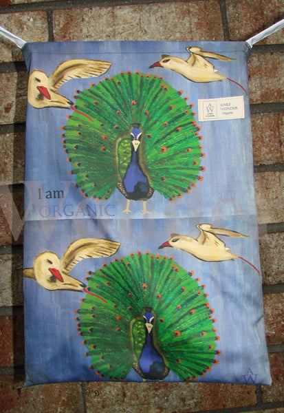 The awareness spreading tote bag: Peacock - Koaʻe ʻula - Anke Wonder